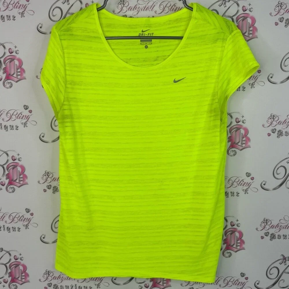Nike tshirt tee bright green yellow neon dri fit Bright Lime Short Sleeve Tee